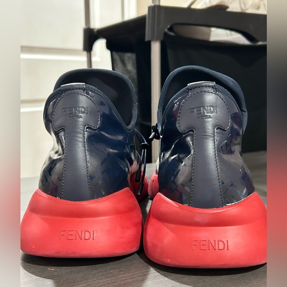 Fendi Men’s shoes - Picture 5 of 8